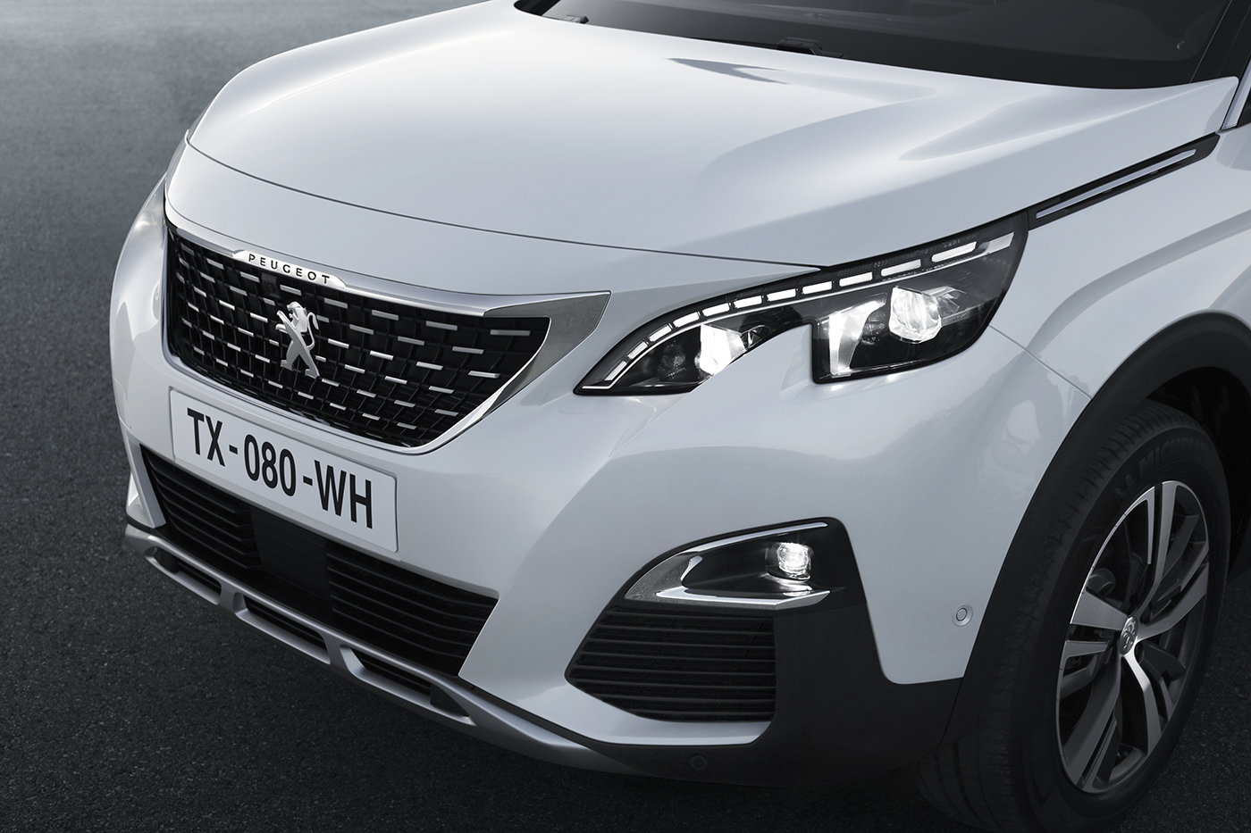 2017_peugeot_3008-gt-line_07.jpg