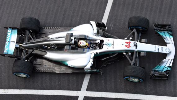Mercedes_F1_2017_02.jpg