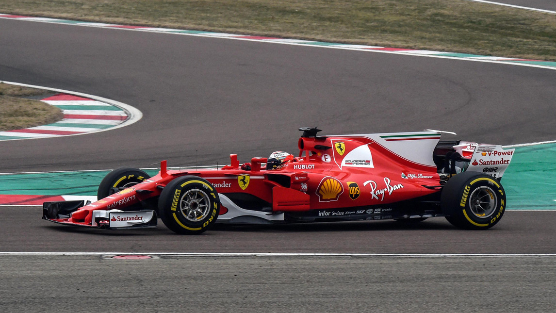 Ferrari_13.jpg