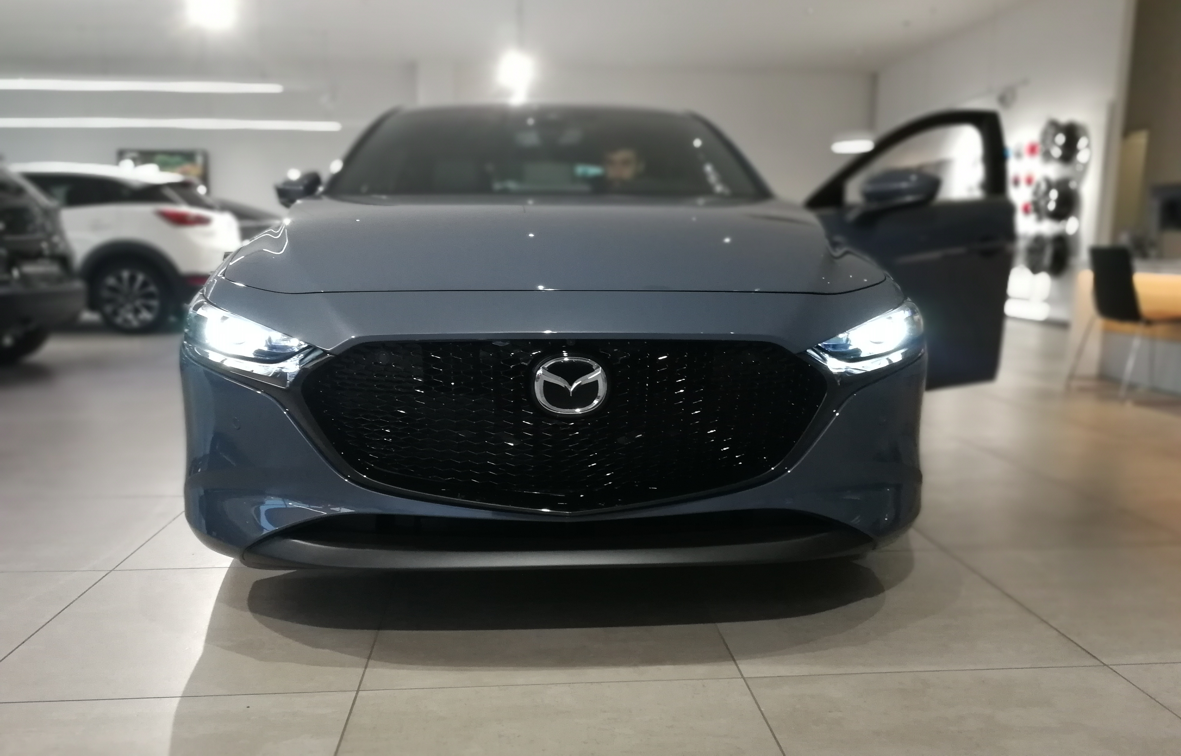 Mazda_3_2019_06.png