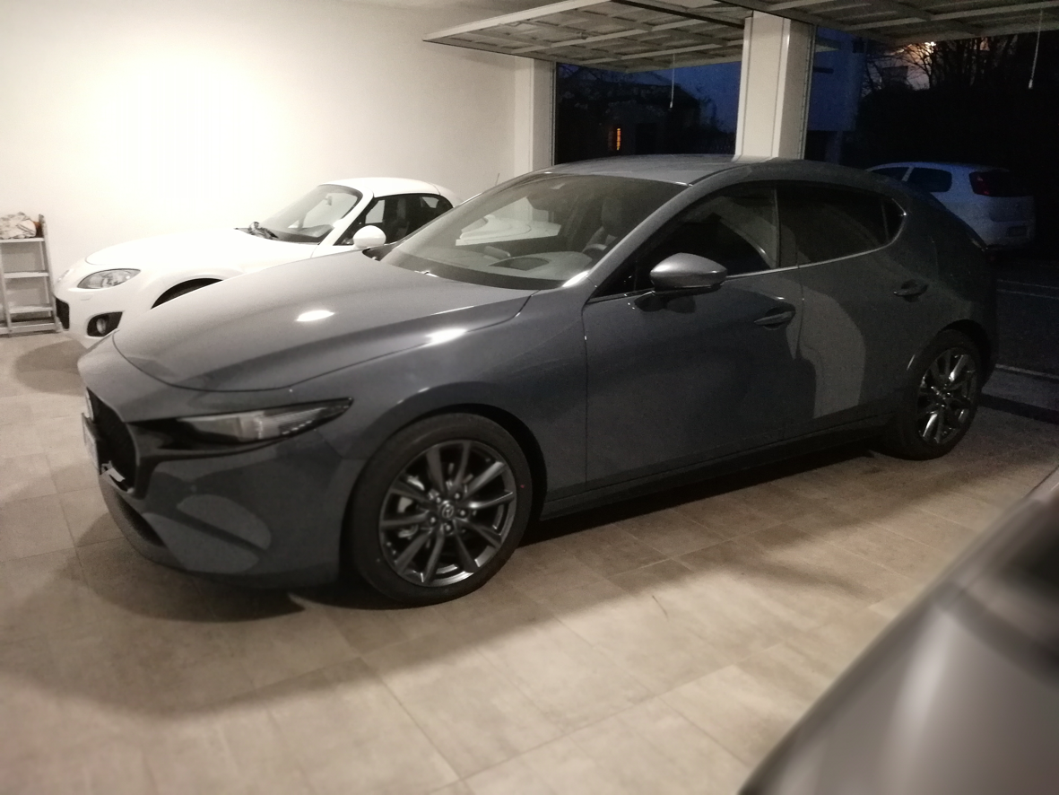Mazda_3_2019_04.png