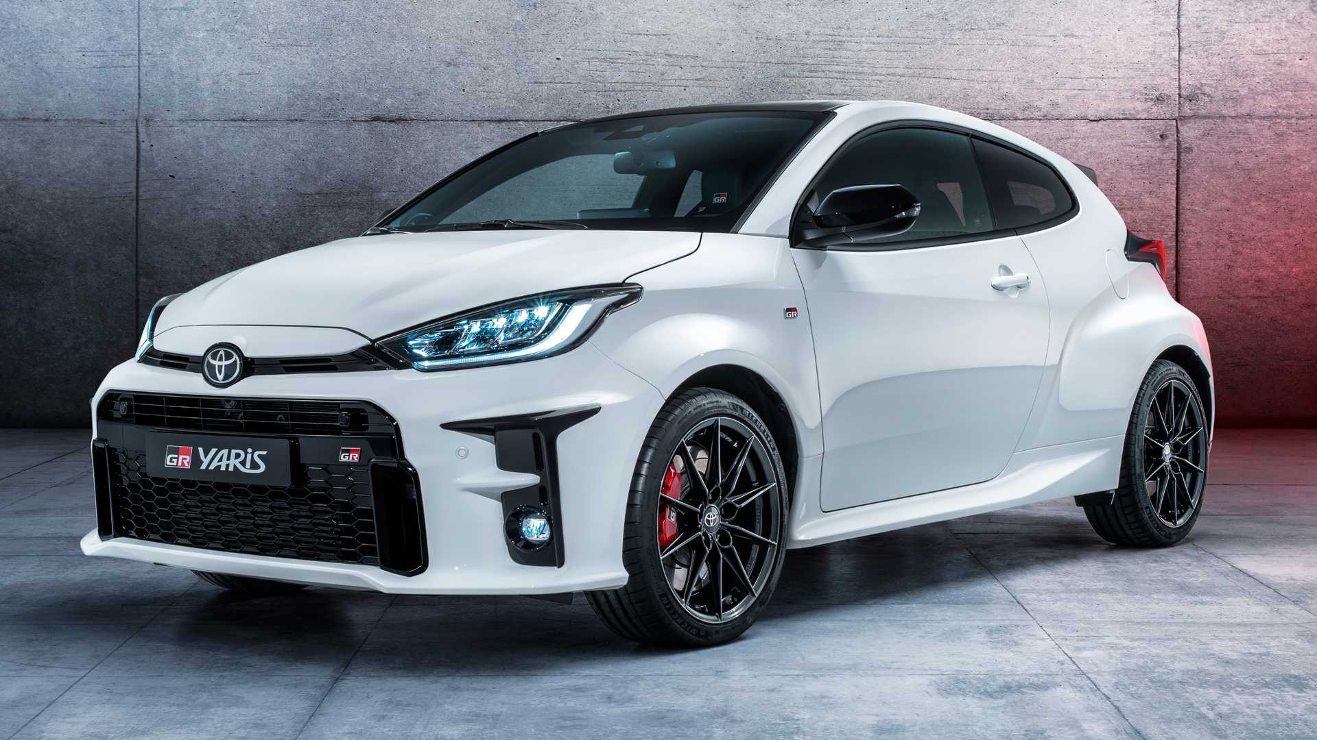 2020-toyota-gr-yaris_01.jpg