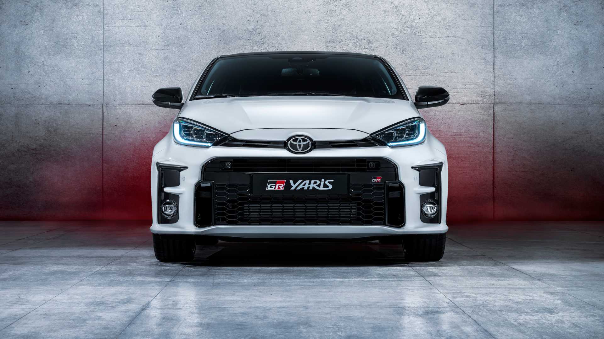 2020-toyota-gr-yaris_11.jpg