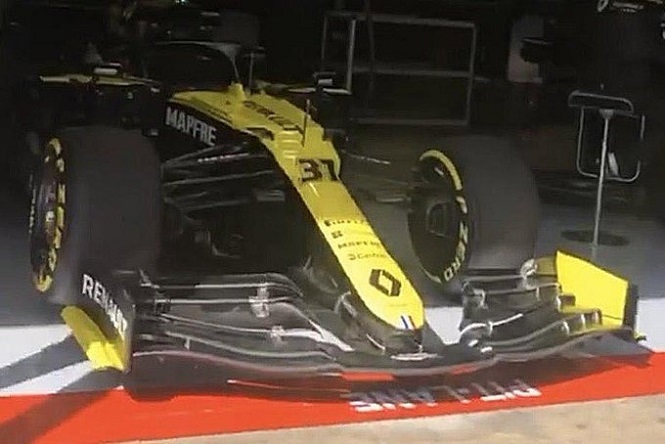 Renault03.jpg