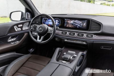 Mercedes-Benz-GLE-2019-1-400x267.jpg