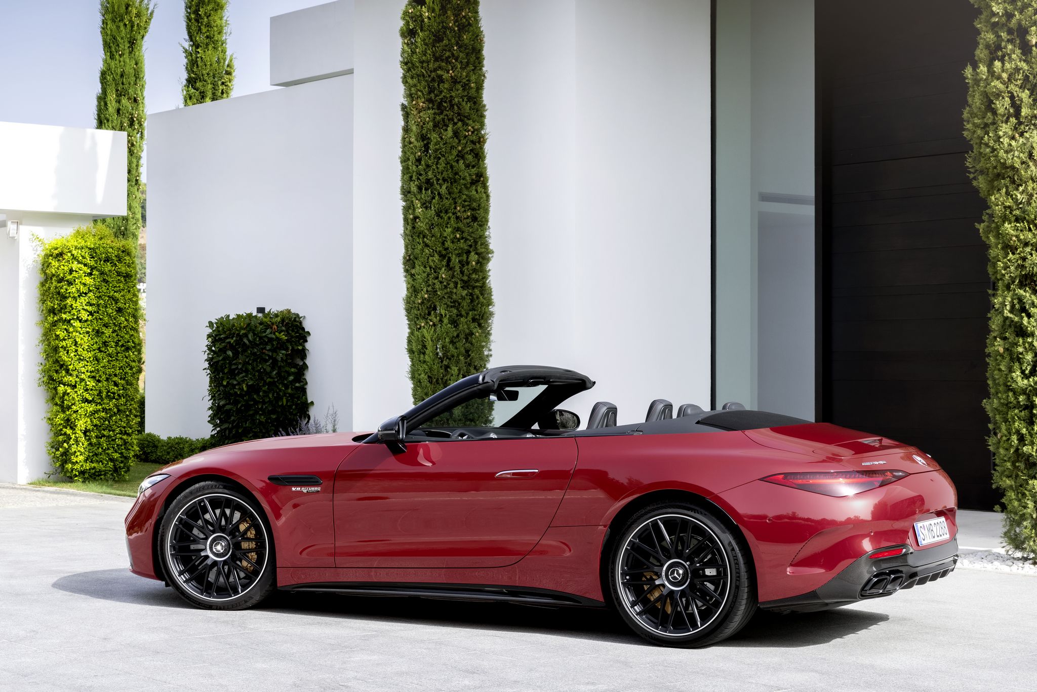 2048_mbpassion_R232_Mercedes-SL_R232_Roadster_SL63_21C0502_015.jpg