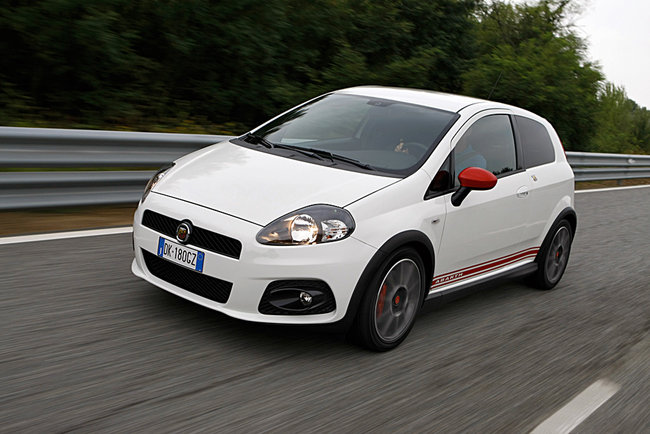 fiat-grande-punto-abarth_12.jpg