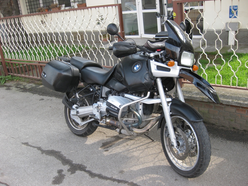 R1100GS 1.JPG