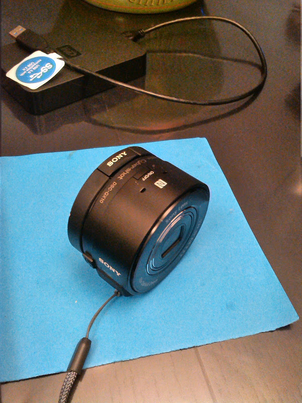 QX10.jpg